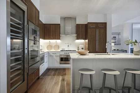 300 Pier 4 Blvd #PHF Boston, MA 02210