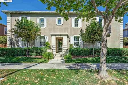 7506 Stoneleaf Rd San Ramon, CA 94582