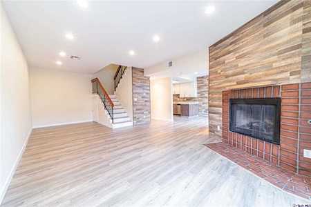 1734 N Verdugo Road #9 Glendale, CA 91208