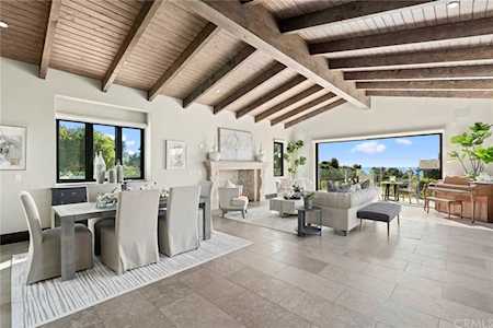 4824 Surrey Drive Corona Del Mar, CA 92625