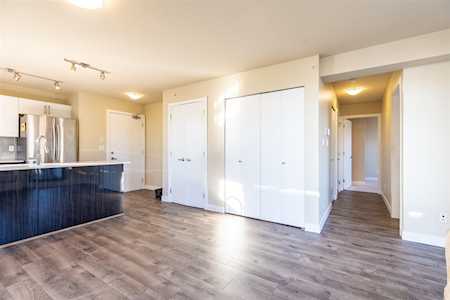 2689 Kingsway #215 Vancouver, BC V5R 0C3