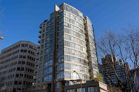 1238 Burrard Street #402 Vancouver, BC V6Z 3E1