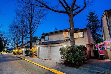 5884 Mayview Circle Burnaby, BC V5E 4B7