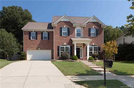 8131 Cottsbrooke Dr Huntersville, NC 28078