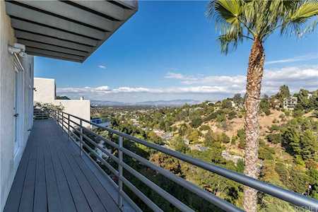 3664 Avenida Del Sol Studio City, CA 91604