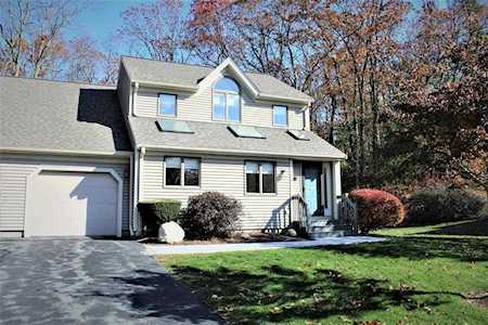 10 Dogwood Circle #10 Franklin, MA 02038