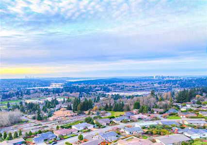 4512 133rd Ave SE Bellevue, WA 98006