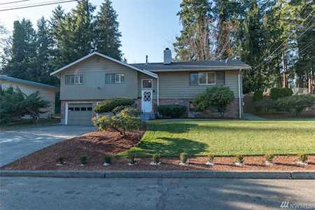 1002 Paradise Lane Fircrest, WA 98466