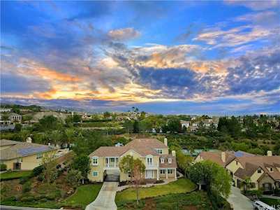 4242 Hidden Oaks Drive Yorba Linda, CA 92886