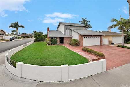 9382 Castlegate Drive Huntington Beach, CA 92646