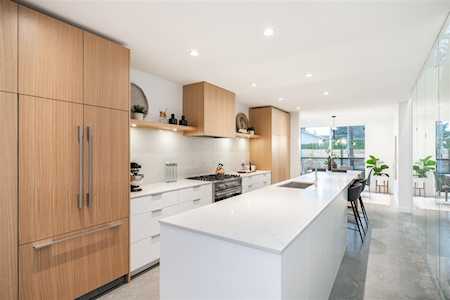 1032 Beaufort Road North Vancouver, BC V7G 1R7