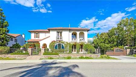 25391 Mustang Drive Laguna Hills, CA 92653