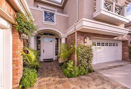 2490 Montecito Avenue Westlake Village, CA 91362