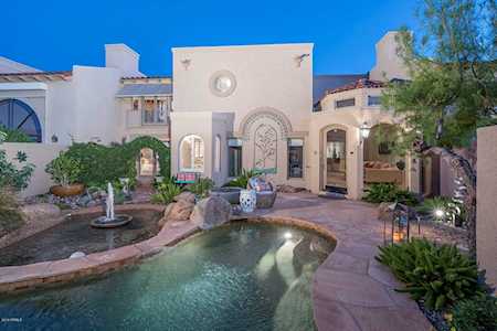 8626 N 84th Place Scottsdale, AZ 85258