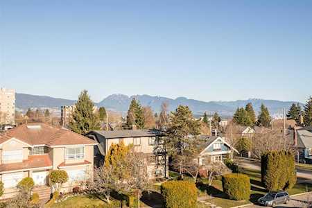 4626 W 12th Avenue Vancouver, BC V6R 2R6