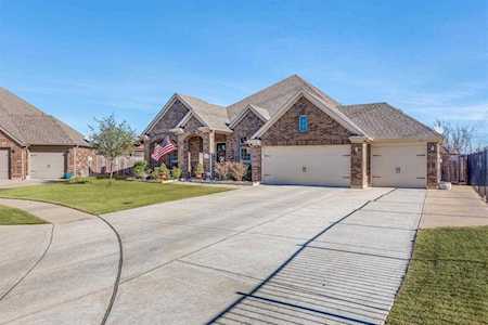 600 Bentley Court Roanoke, TX 76262