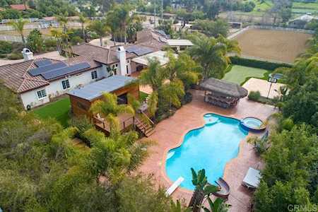 17412 La Brisa Rancho Santa Fe, CA 92067