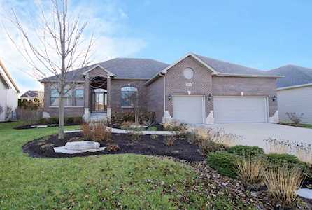 350 Andover Dr Oswego, IL 60543
