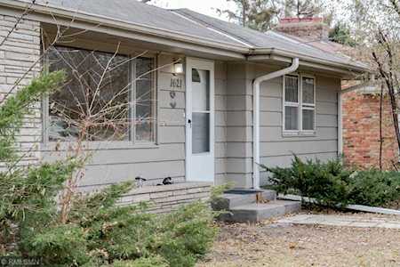 1621 E Old Shakopee Road Bloomington, MN 55425