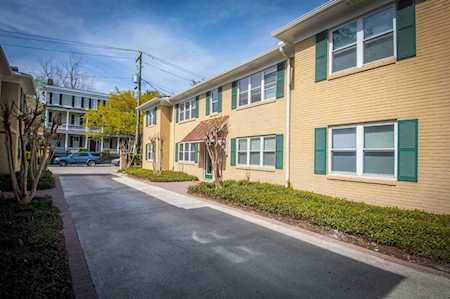 117 Wentworth St Charleston, SC 29401