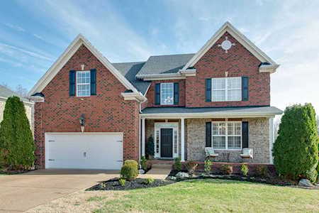 1547 Red Oak Ln Brentwood, TN 37027