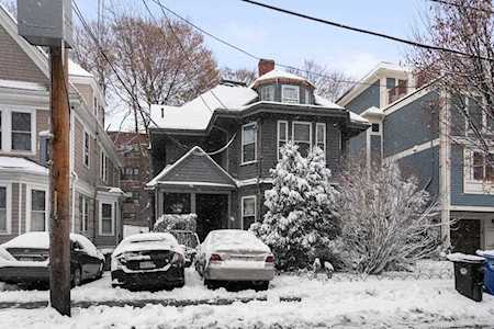 105 Stedman Brookline, MA 02446