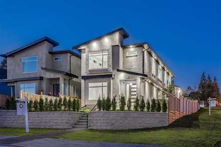 1029 Delestre Avenue Coquitlam, BC V3K 2G9