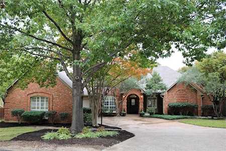 370 Craig Circle Highland Village, TX 75077