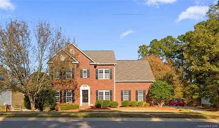 9621 Blakeney Heath Rd Charlotte, NC 28277