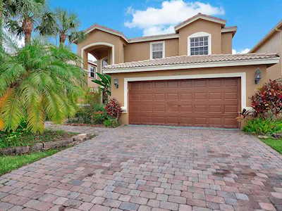 7300 Viale Sonata Lake Worth, FL 33467