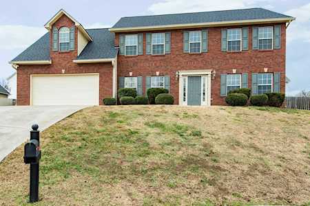 9913 Coral Springs Ln Knoxville, TN 37922
