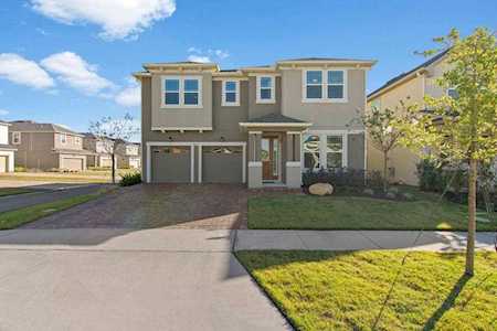 8217 Lott Avenue Orlando, FL 32832