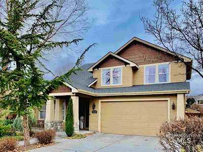 3642 N Hollymount Way Meridian, ID 83646