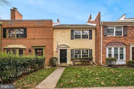 8139 Carrleigh Parkway Springfield, VA 22152