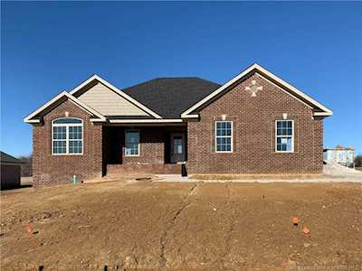 1850 Hazeltine Way Henryville, IN 47126