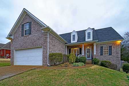 1605 Allendale Dr Nolensville, TN 37135