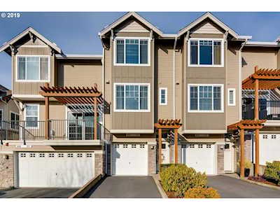 806 NW 118th Ave #102 Portland, OR 97229
