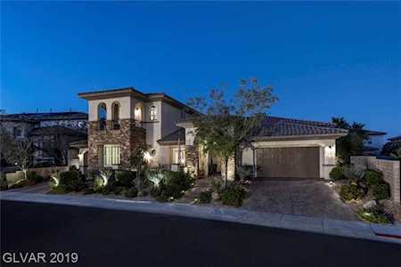 712 Tandoori Ln Las Vegas, NV 89138