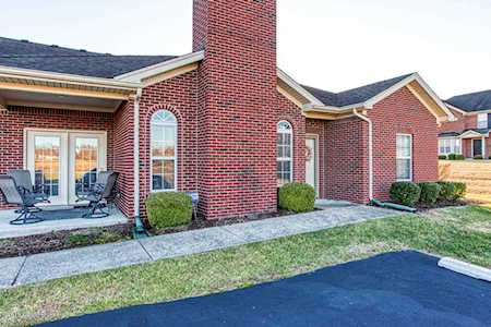 5019 Woodridge Lake Blvd Louisville, KY 40272