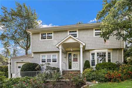 305 Knollwood Road Extension Greenburgh, NY 10523