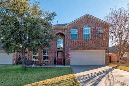 1221 Maddy Lane Flower Mound, TX 75028