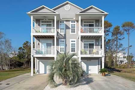 1208 Bonito Lane Carolina Beach, NC 28428