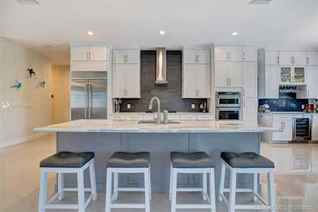 418 NE 12th Ave Fort Lauderdale, FL 33301