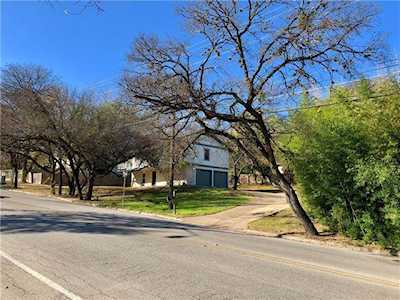 1700 Parker Ln Austin, TX 78741