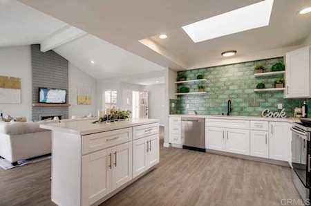 1654 Via Brisa Del Lago San Marcos, CA 92078