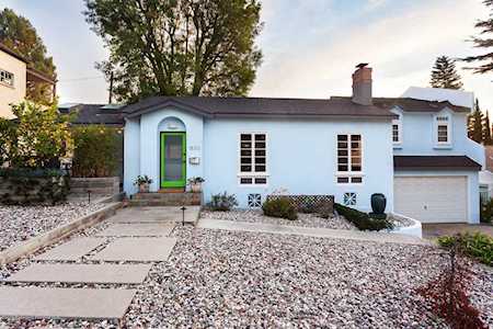 1830 Crestmont Court Glendale, CA 91208