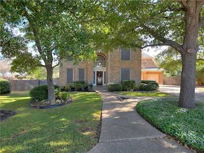 10600 Showboat Cv Austin, TX 78730