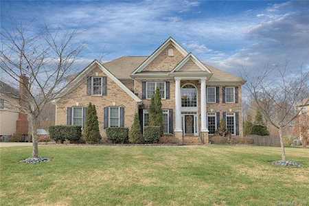 217 Crimson Orchard Dr Mooresville, NC 28115