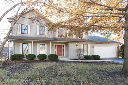 402 W Bailey Rd Naperville, IL 60565
