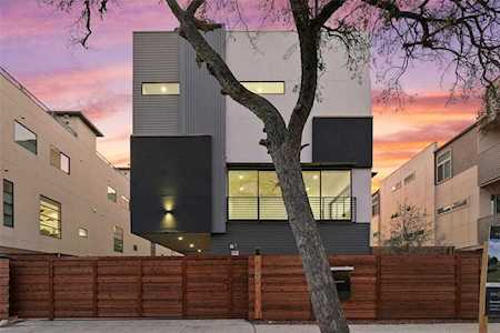 1855 Summit Avenue #104 Dallas, TX 75206